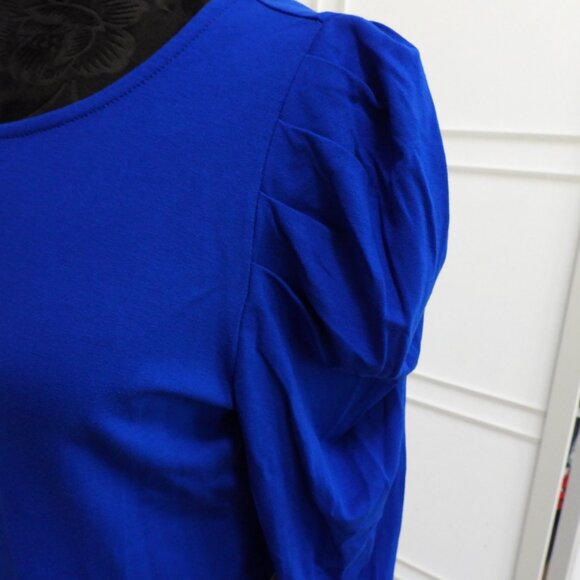 CeCe - Puff Sleeve Top, Sz M - NWT - Picture 3 of 6